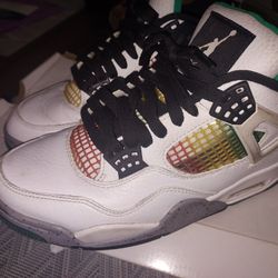 Retro Jordan 4 Rasta