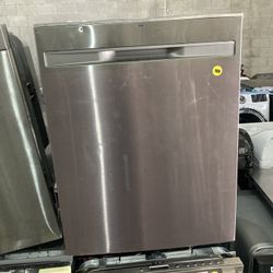  GE 24” built-in stainless-steel dishwasher $400
