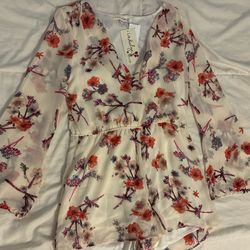 Woman’s Floral Romper 
