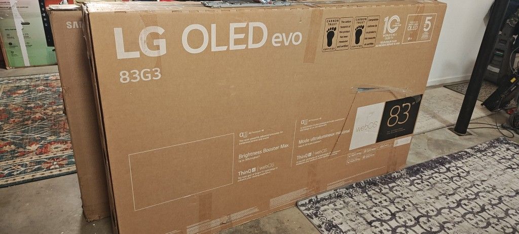 TV LG OLED EVO 83" G3 