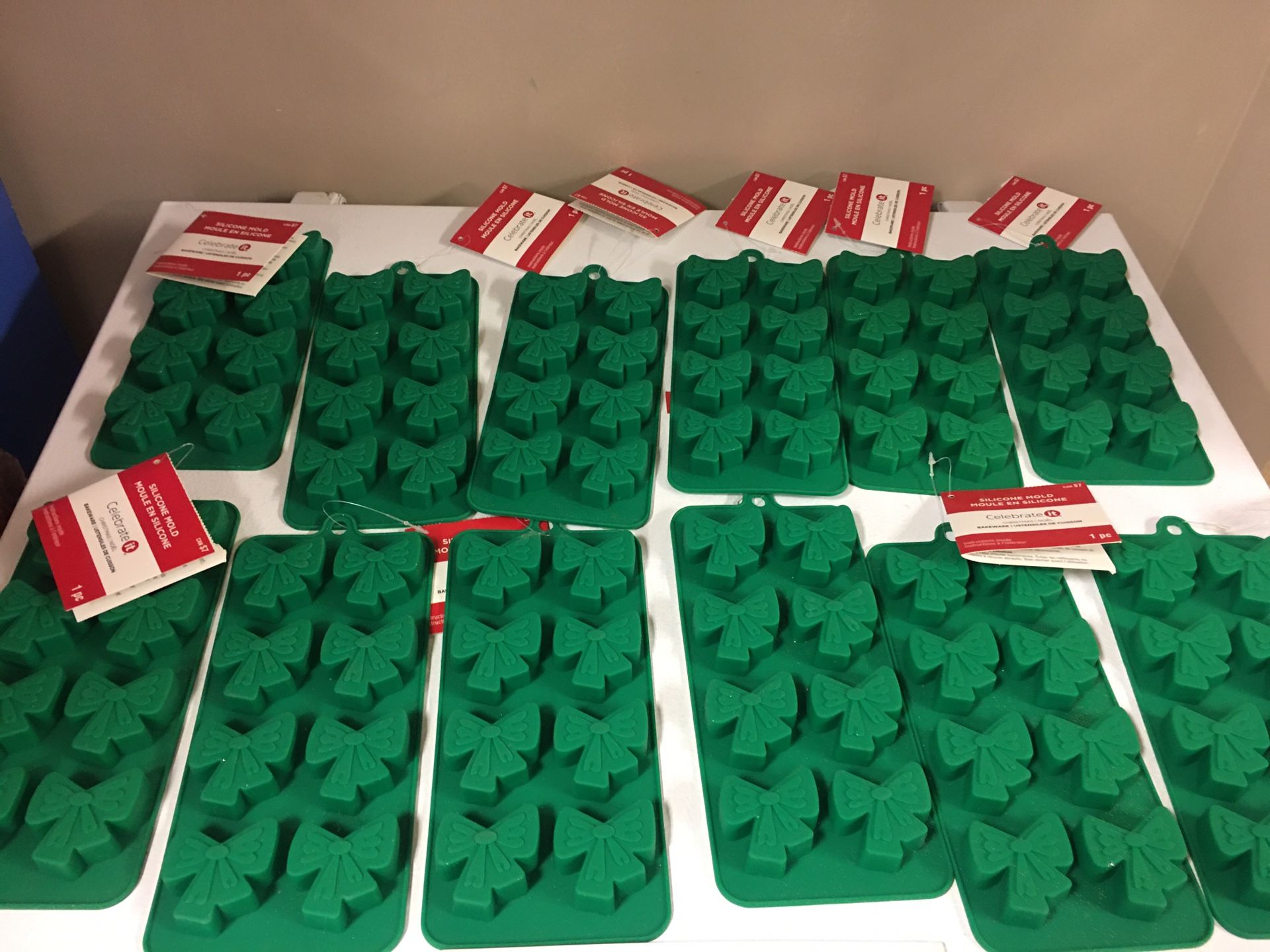 Green Silicone Bow Molds