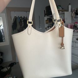 coach restored day tote bag
