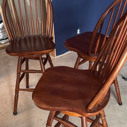 Solid Wood Swivel  Bar Stools 