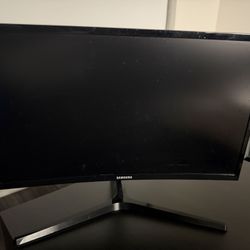 Samsung 24″ Curved Gaming Monitor – 144 Hz, FreeSync, Full HD (Excellent Condition)