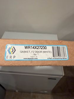WR14X27230 Fridge gasket door -white