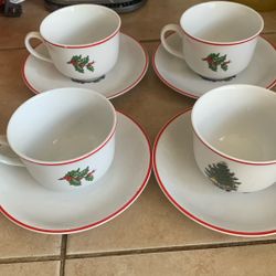 Cuthbertson American Christmas Tree Made In China Set Of 4 With Saucers 