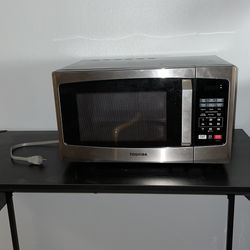 $60 - Toshiba Stainless Steel Microwave