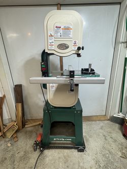 Grizzly G0555LX 14" Deluxe Bandsaw – LIKE NEW – Complete – $750 OBO