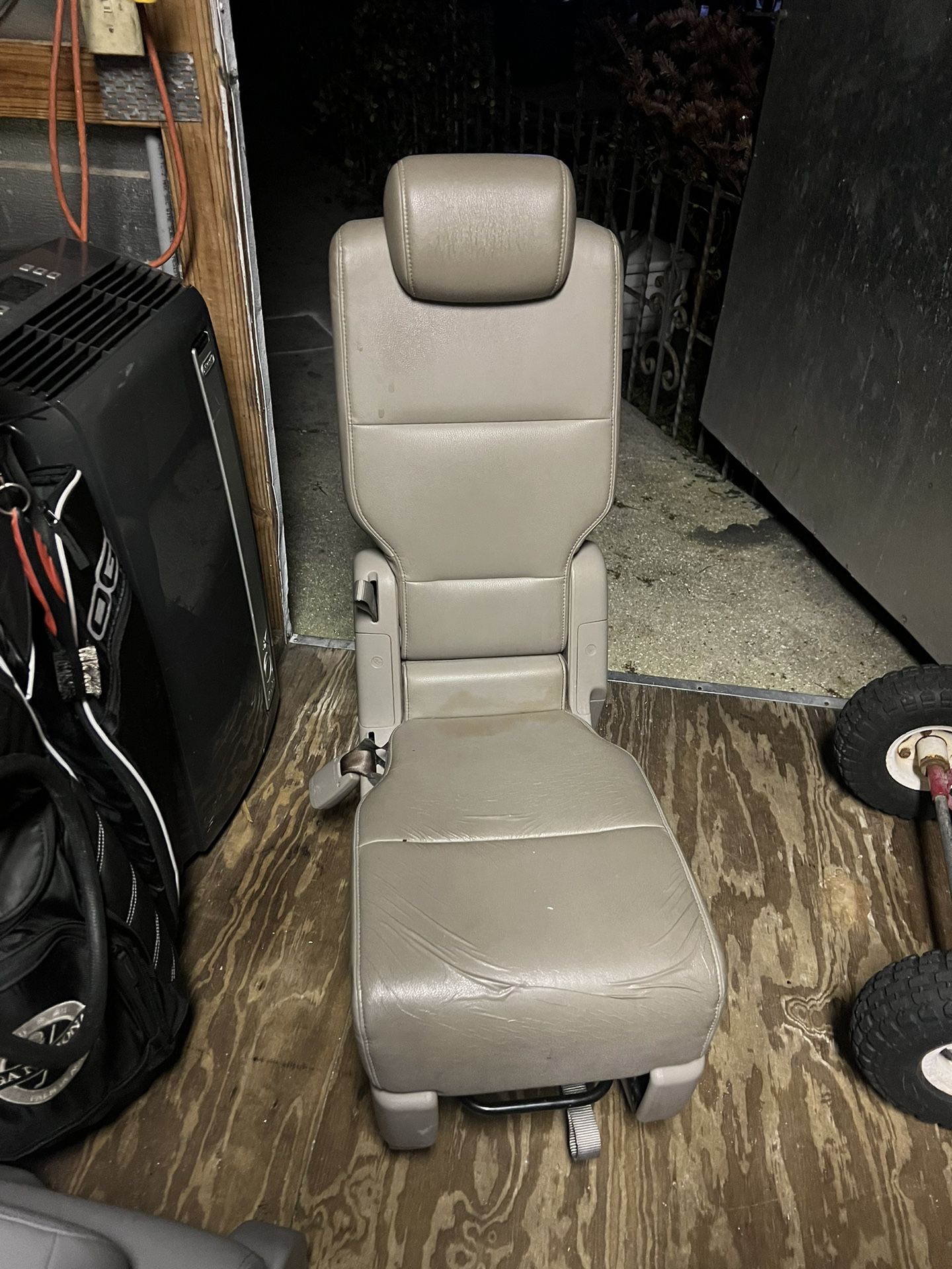 2011-2017 Honda Odyssey Jump Seat OBO 