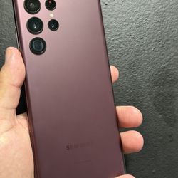 Galaxy s22 ultra 128gb Burgundy  color unlocked for all carrier 