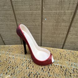 Red high heel wine holder 