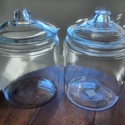 2 Gallon Sized Glass Jars With Lids