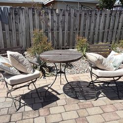 Patio set