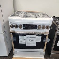 LG STUDIO 6.3 cu. ft. SMART Slide-in Gas Range, ProBake Convection, Easy Clean, Instaview & Air Fry