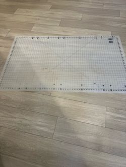 Quilting cutting mat