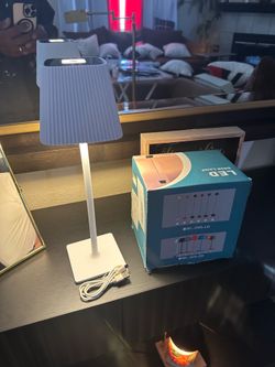 Cordless Table Lamp Touch Night Light Rechargeable Bedside Lamp,Dimmable Classic Light for Bedroom,Living Room,Dinning Room