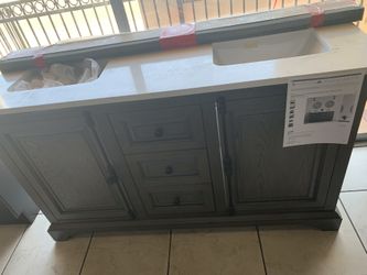 60 in Dbl Sink Gray Bath Vanity w/ White Engineered Marble Top