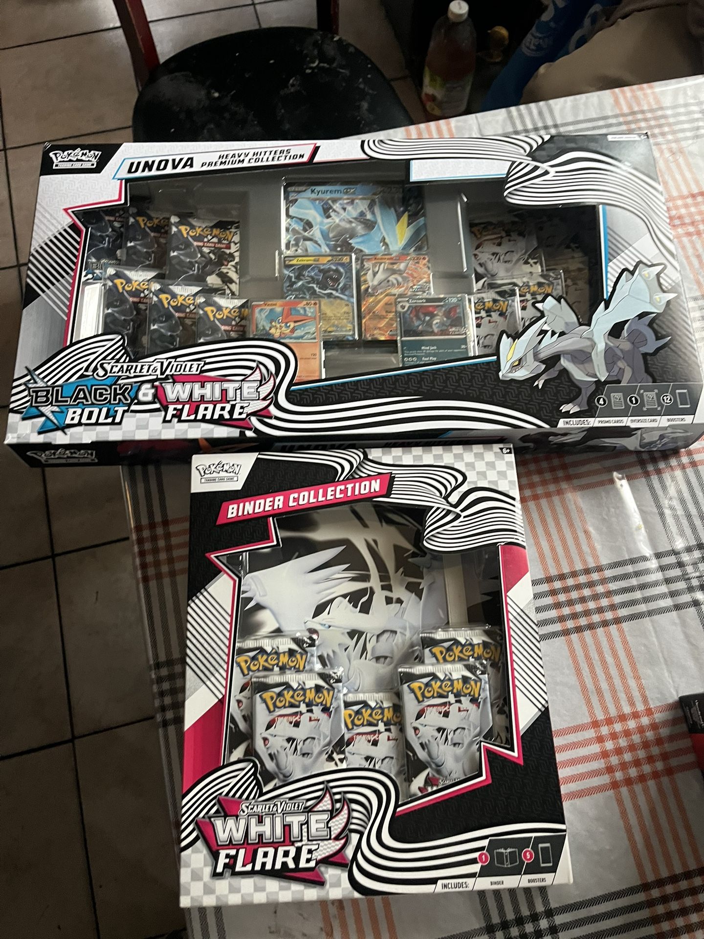 Black Bolt And White Flare