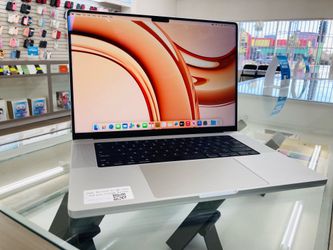 MacBook Pro M1 Pro 32gb ram 512gb ssd