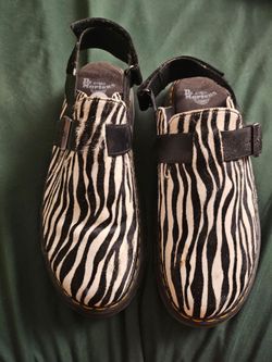 Dr. Marten mules