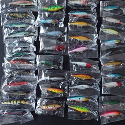Largemouth Bass Fishing Lures 40 Pcs Lot Brand New Lot 