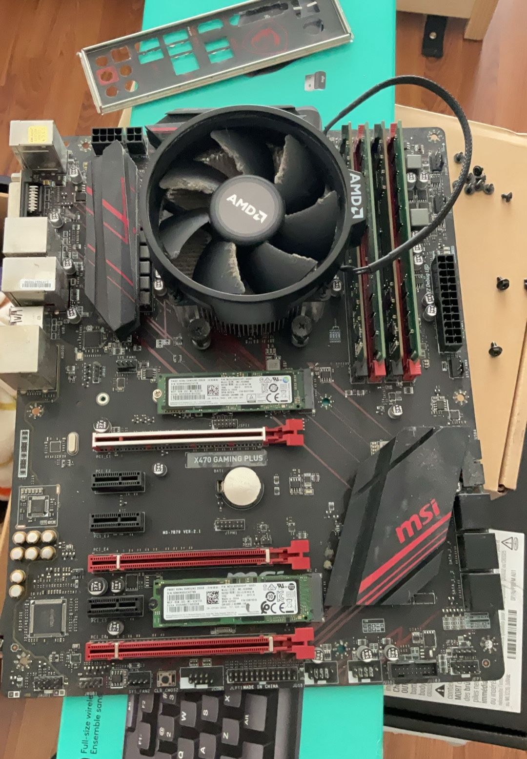 MSI x470 gaming motherboard