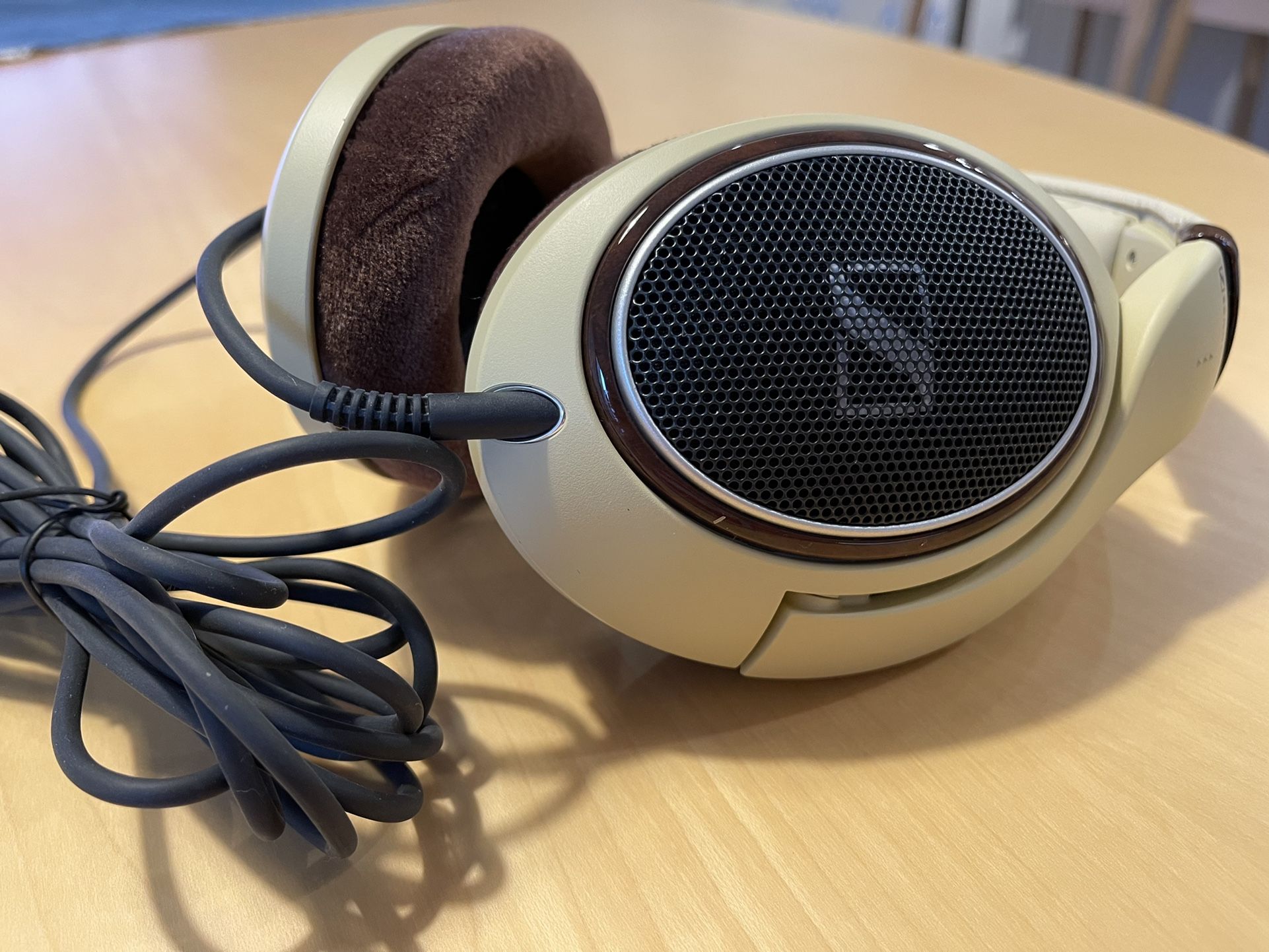 Sennheiser Headphone HD 598 Beige 