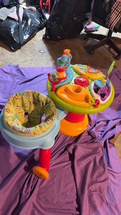 Babies walk around activity set