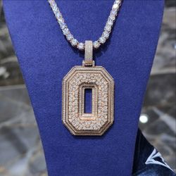 CUSTOM ā0ā VVS MOISSANITE FULL SET š„