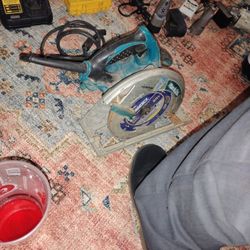 Makita Magnesium Circular Saw