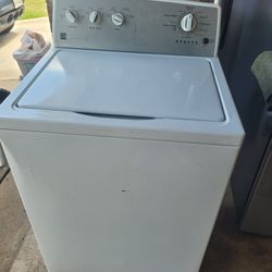 KENMORE WASHER MACHINE. 