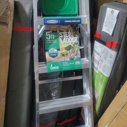 Brand New 5 Ft Ladders 