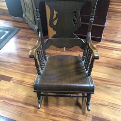 Beautiful Antique Vintage Rocking Chair Oak Solid Wood Cira 1920