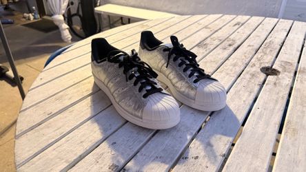 Adidas Superstar Sneakers