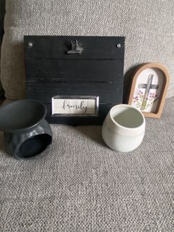 Home Decor Bundle – 4 Pieces