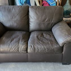 Brown Couch And Loveseat