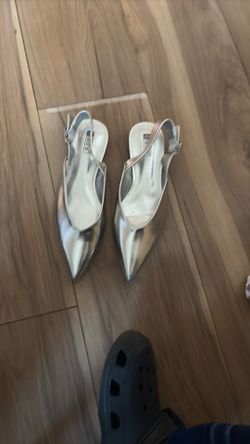 Lady’s shoes