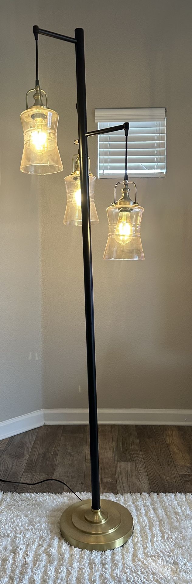 Floor Lamp 
