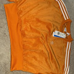 Adidas Sweatshirt Crop Women Size S Runs Over Size