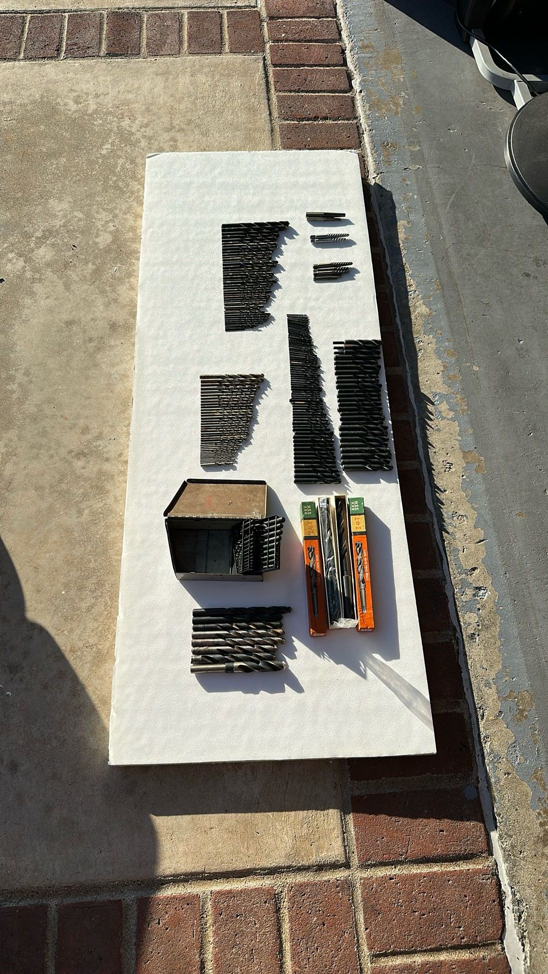 Huge Lot Of Drill Bits!  Random Sizes And HSS Specialty’s 