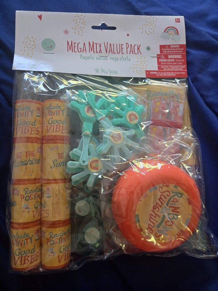 Mega Mix Value Pack Party Favors- new in package- Party Of 8