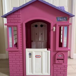 Little Tikes Cape Cottage Playhouse Pink Purple 