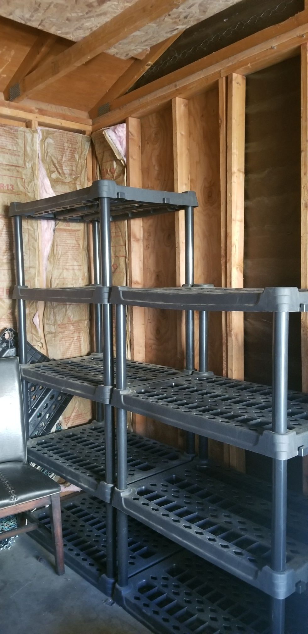 Garage shelves, 6 units