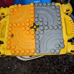 Big Bloks Mega Blocks Build N Learn Table. It has Folding Legs Underneath, Needs Cleaned. I Actually