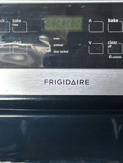Fridgeaire Gas Range