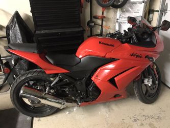Kawasaki 2009 Or Honda rebel 2008 $2,499