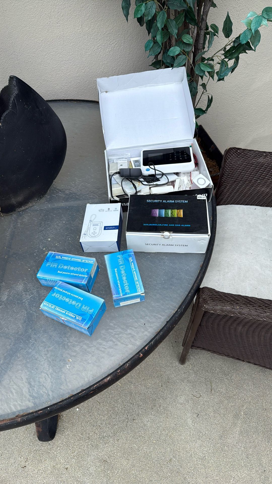 Security alarm system