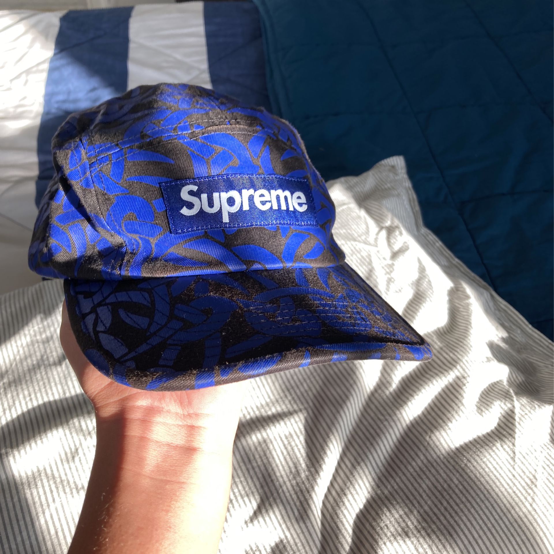 Adjustable supreme hat