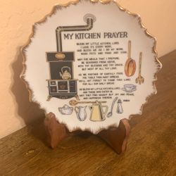 Vintage Decorative Plate “My Kitchen Prayer”.          Mint