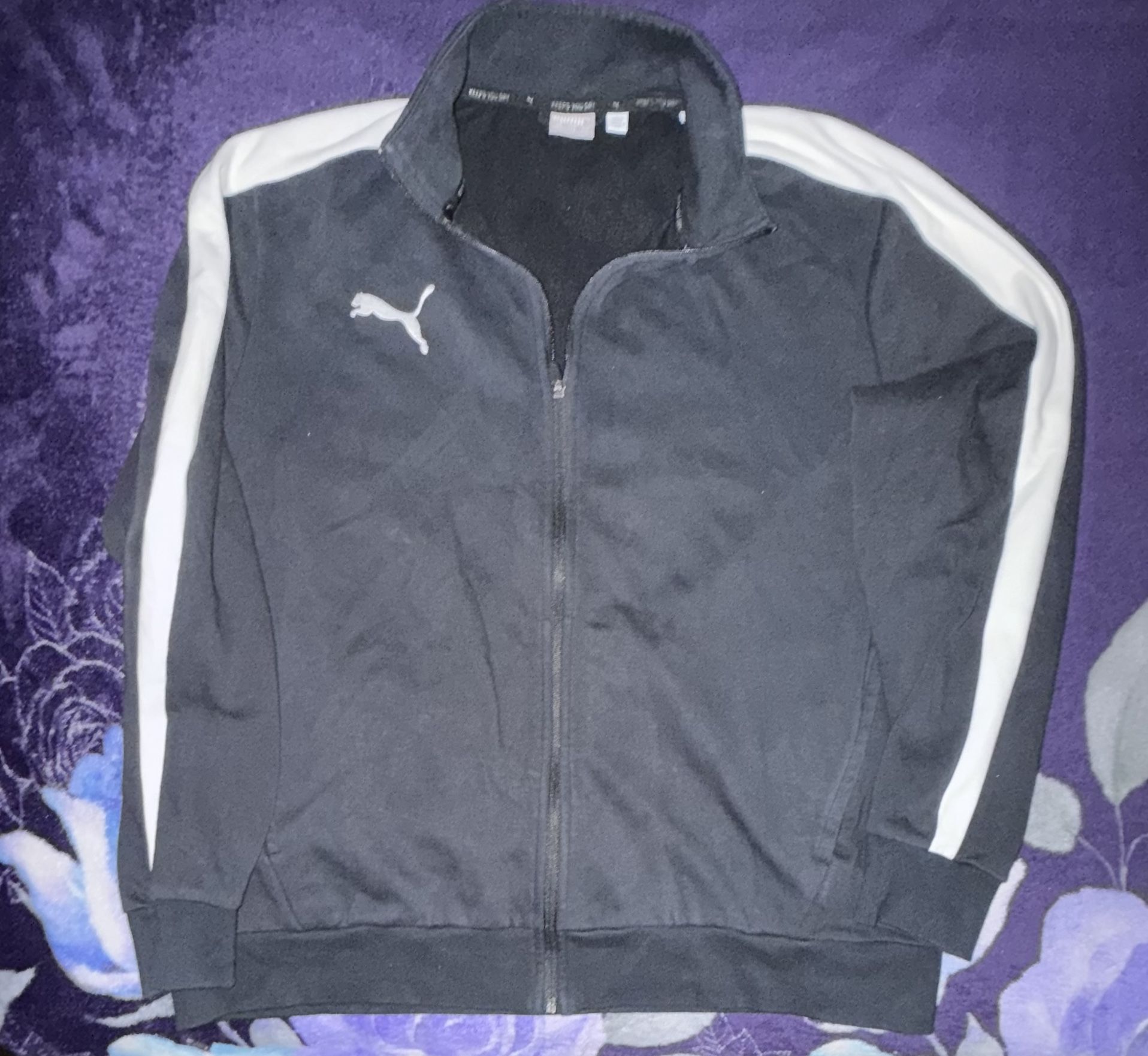 PUMA SWEATER